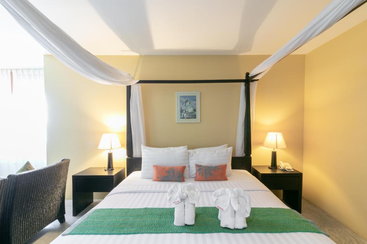 Baan Phuanda Phuket Hotell Exteriör bild
