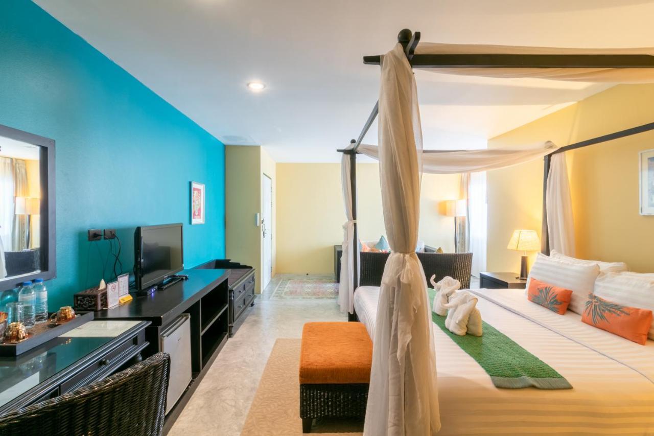 Baan Phuanda Phuket Hotell Exteriör bild